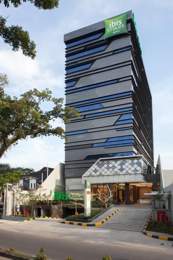 Ibis Styles Medan Pattimura Exterior photo